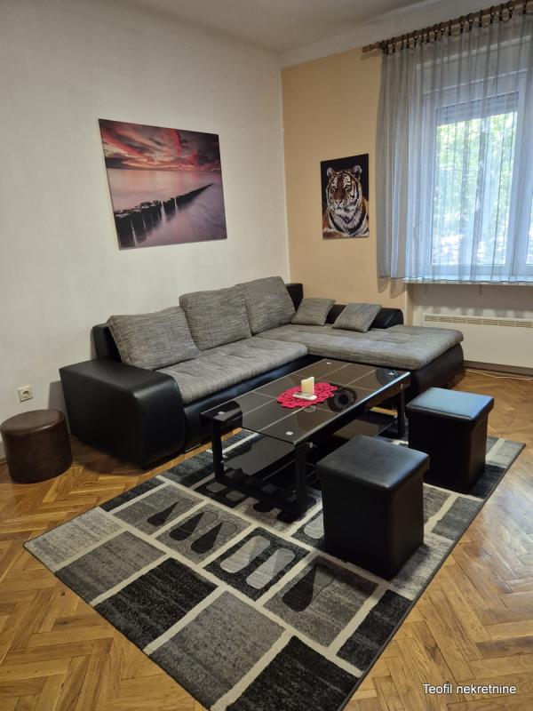 Stan na prodaju u Beogradu, Bulevar despota Stefana, dvosoban, 50m2, cena 215000 evra