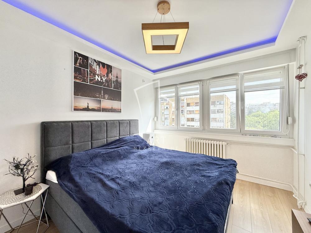 Stan na prodaju u Beogradu, Mirijevo, dvoiposoban, 59m2, cena 165888 evra