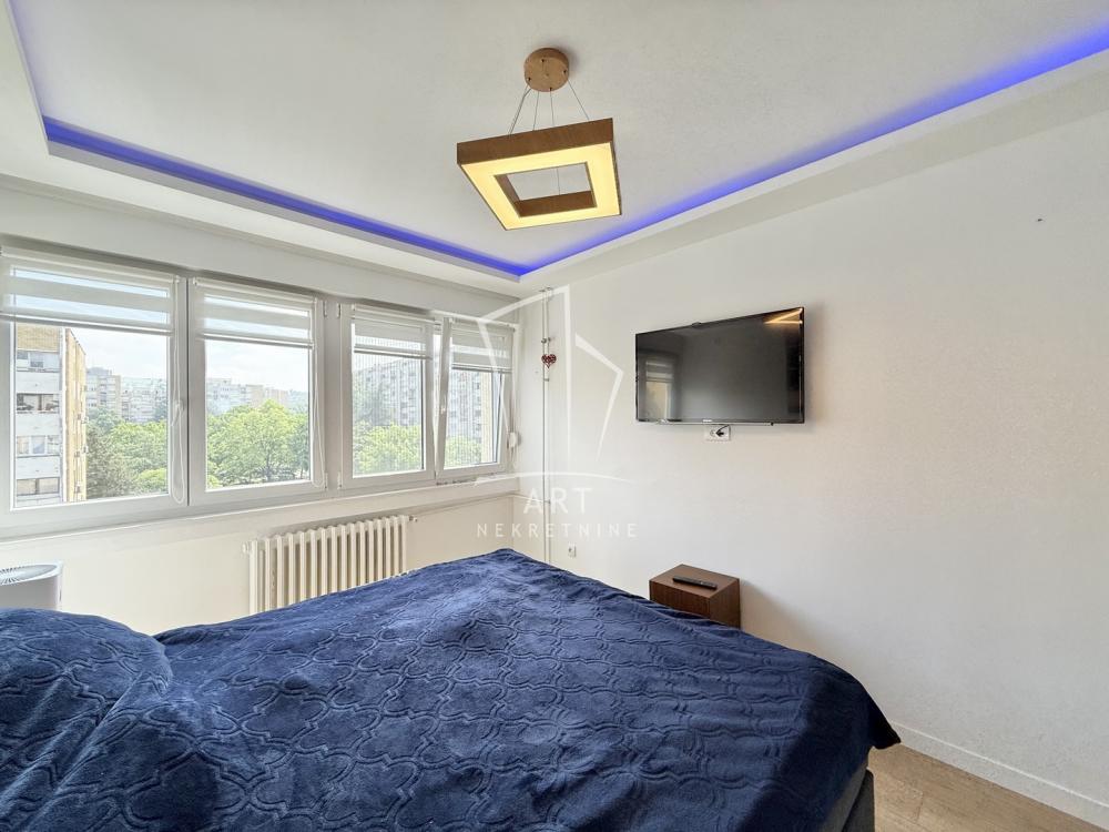 Stan na prodaju u Beogradu, Mirijevo, dvoiposoban, 59m2, cena 165888 evra