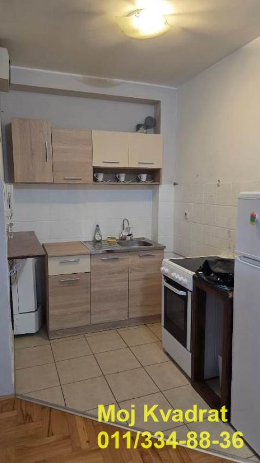 Stan na prodaju u Beogradu, Pašino brdo, dvosoban, 48m2, cena 173000 evra