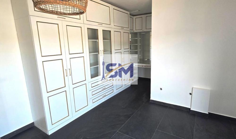 Stan na prodaju u Beogradu, Mirijevo, trosoban, 88m2, cena 176000 evra