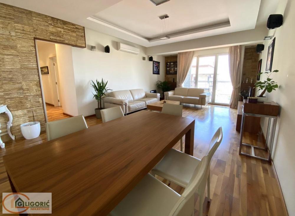 Stan na prodaju u Beogradu, Dorćol, trosoban, 122m2, cena 715000 evra