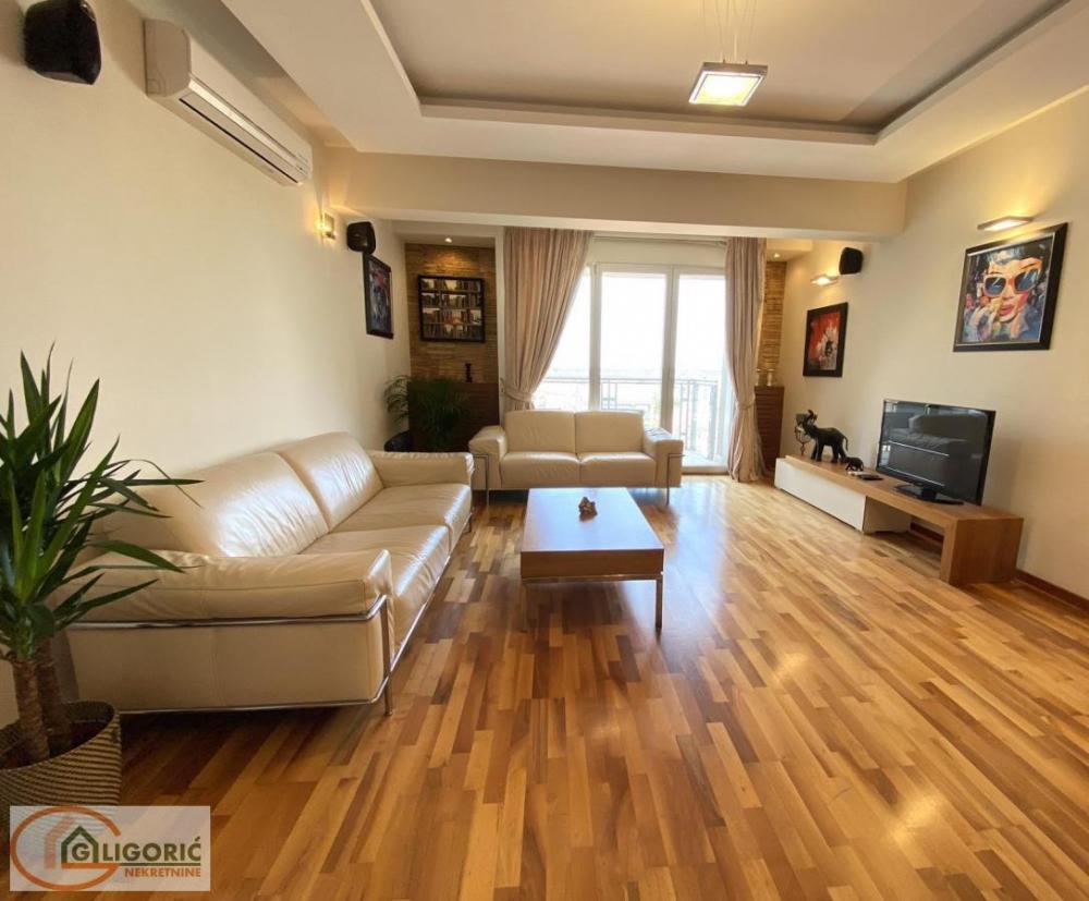 Stan na prodaju u Beogradu, Dorćol, trosoban, 122m2, cena 715000 evra