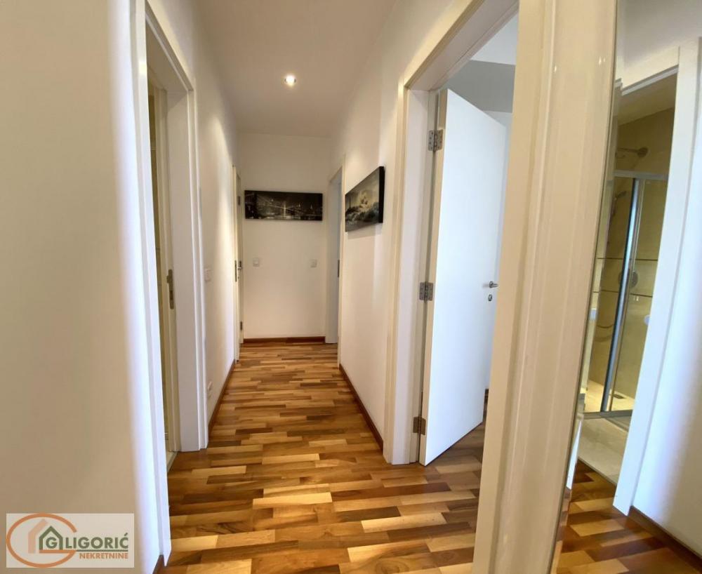 Stan na prodaju u Beogradu, Dorćol, trosoban, 122m2, cena 715000 evra