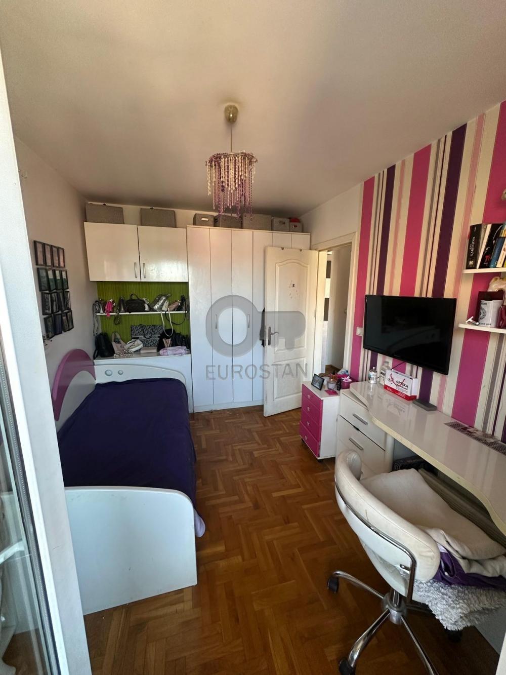 Stan na prodaju u Beogradu, Rakovica, jednoiposoban, 36m2, cena 103000 evra