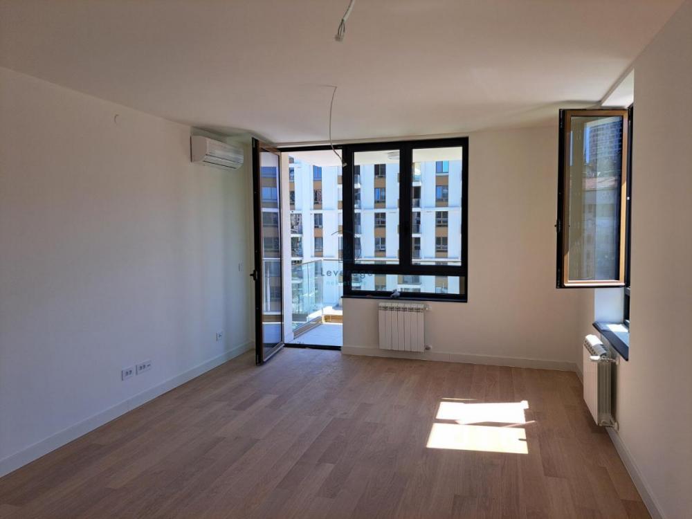 Stan na prodaju u Beogradu, Beograd na vodi, trosoban, 79m2, cena 325000 evra