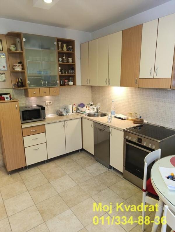 Stan na prodaju u Beogradu, Lion, jednosoban, 41m2, cena 155000 evra