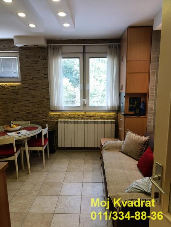 Stan na prodaju u Beogradu, Lion, jednosoban, 41m2, cena 155000 evra