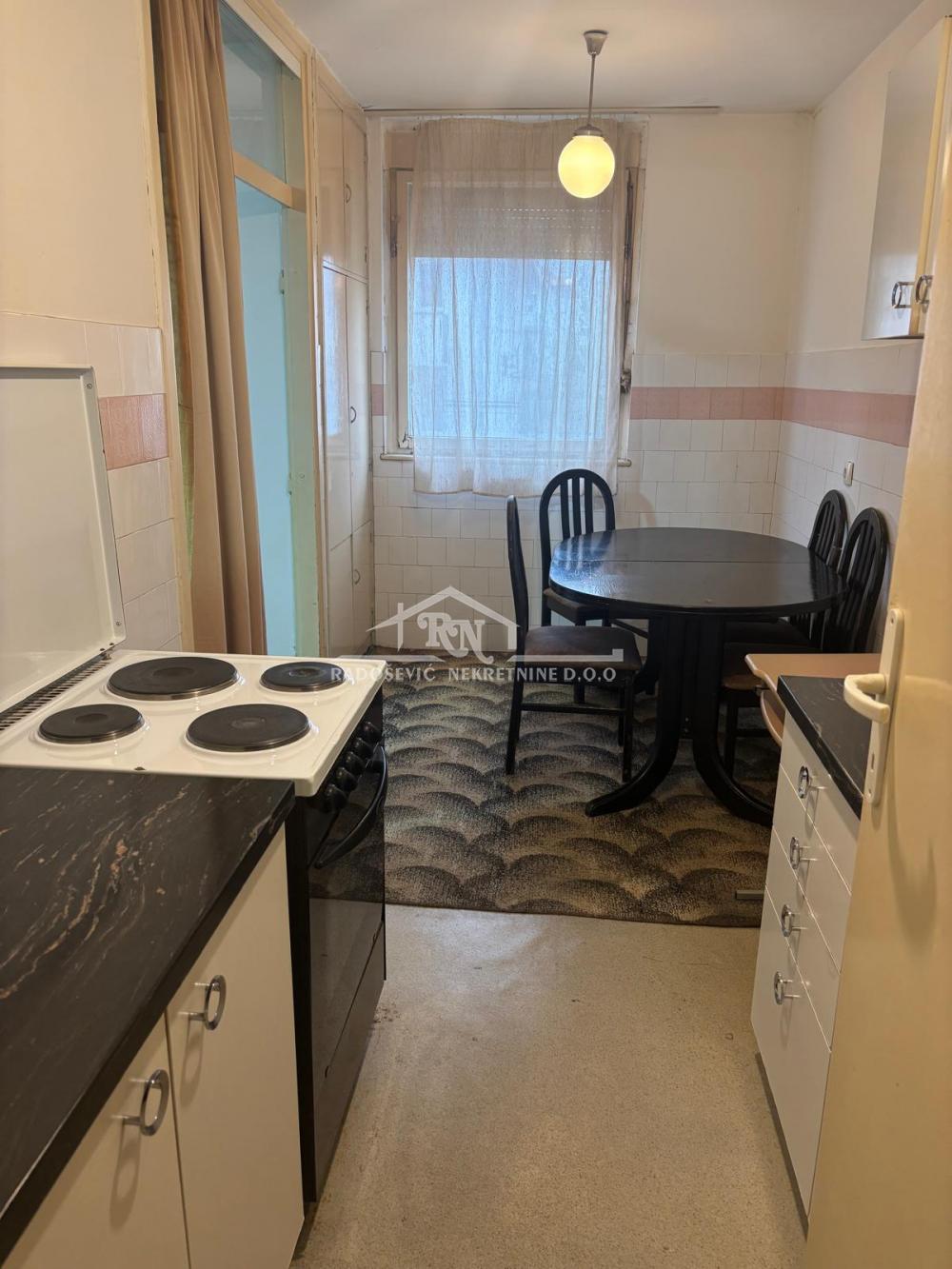 Stan na prodaju u Beogradu, Čukarica, dvosoban, 47m2, cena 90000 evra