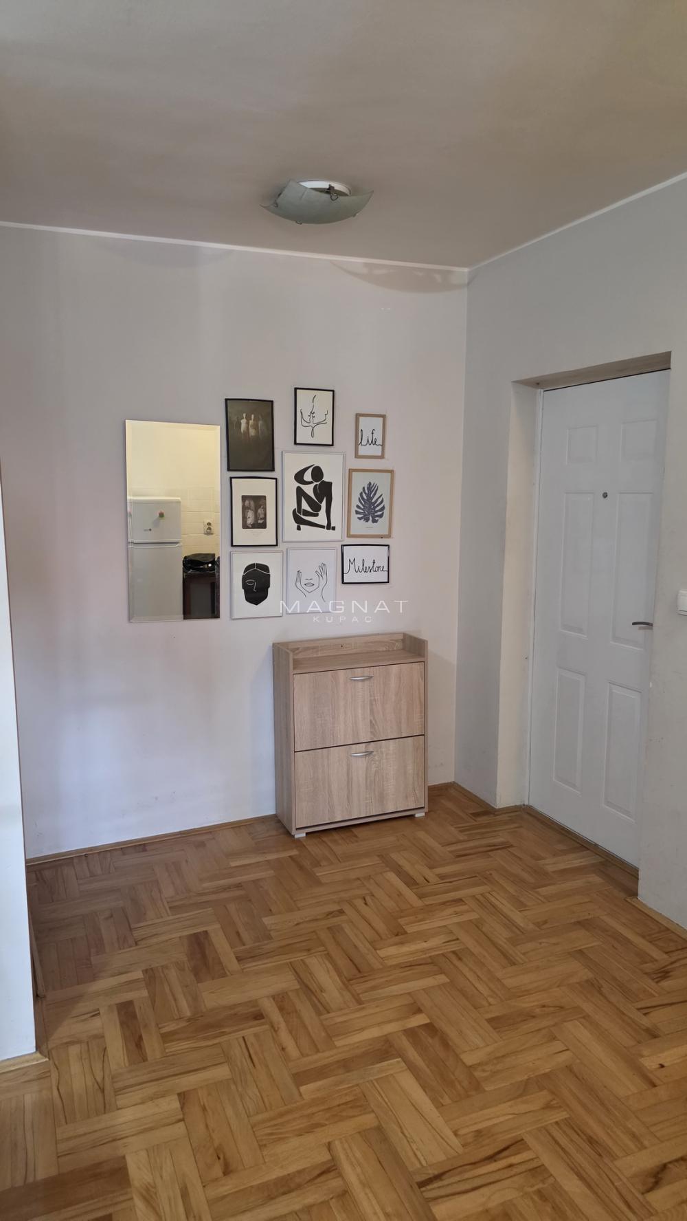 Stan na prodaju u Beogradu, Pašino brdo, dvosoban, 48m2, cena 173000 evra