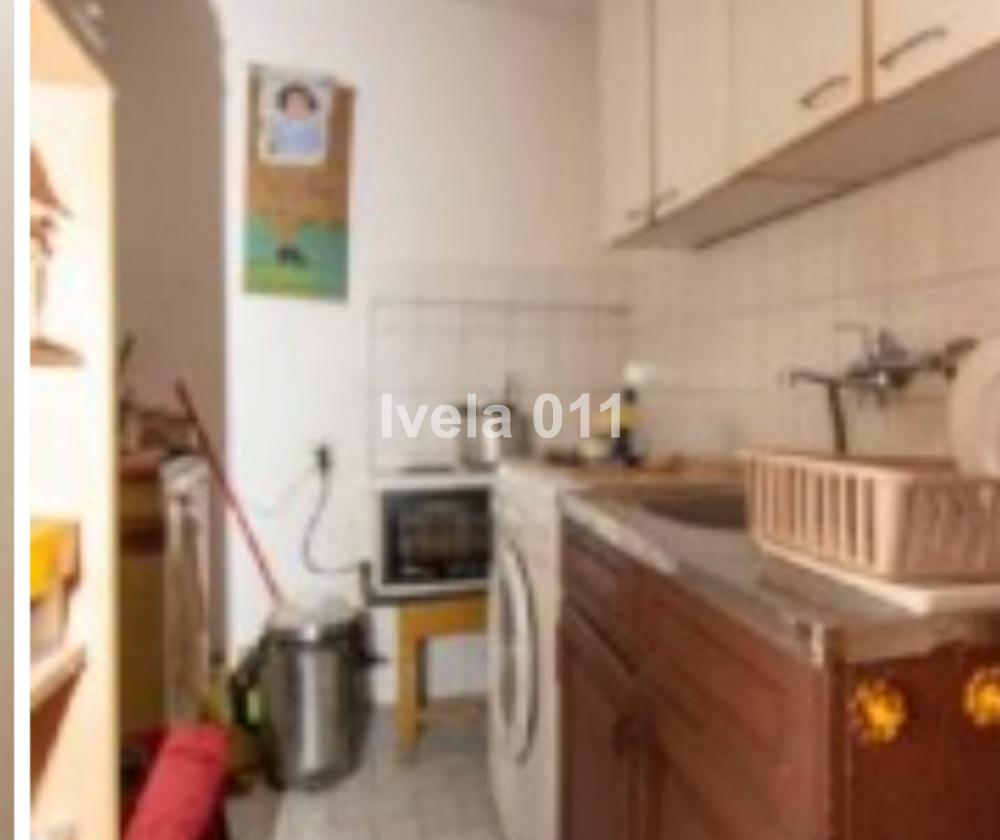 Stan na prodaju u Beogradu, Stari grad, dvosoban, 28m2, cena 88000 evra