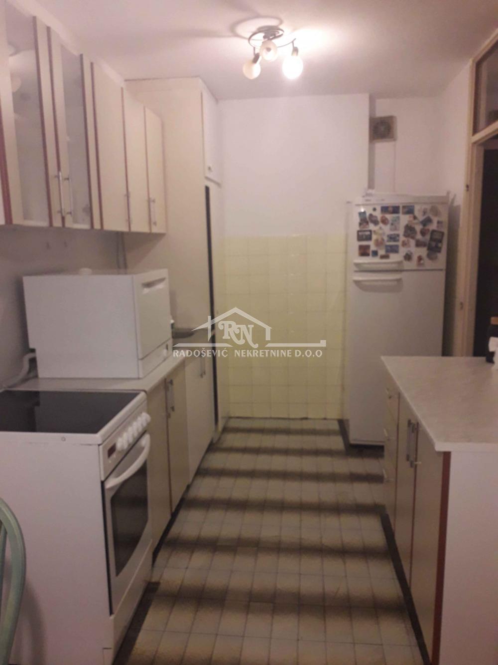 Stan na prodaju u Beogradu, Novi Beograd, dvosoban, 63m2, cena 235000 evra