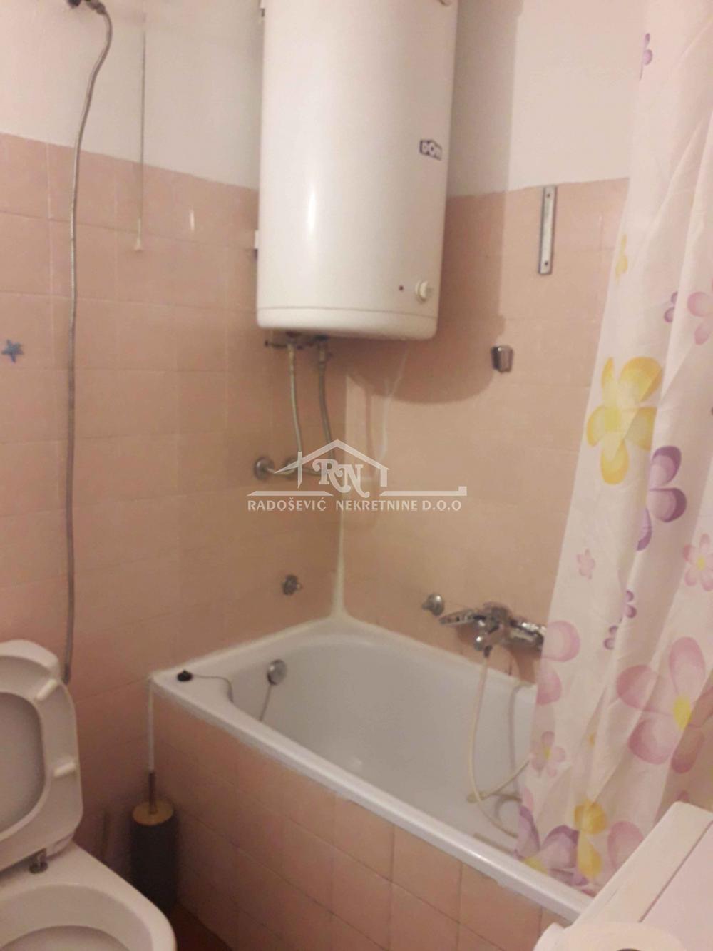 Stan na prodaju u Beogradu, Novi Beograd, dvosoban, 63m2, cena 235000 evra
