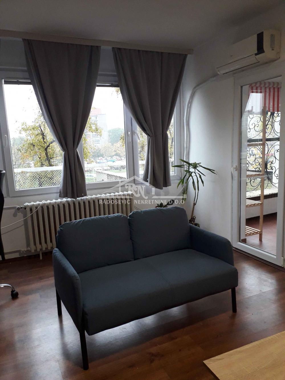 Stan na prodaju u Beogradu, Novi Beograd, dvosoban, 63m2, cena 235000 evra