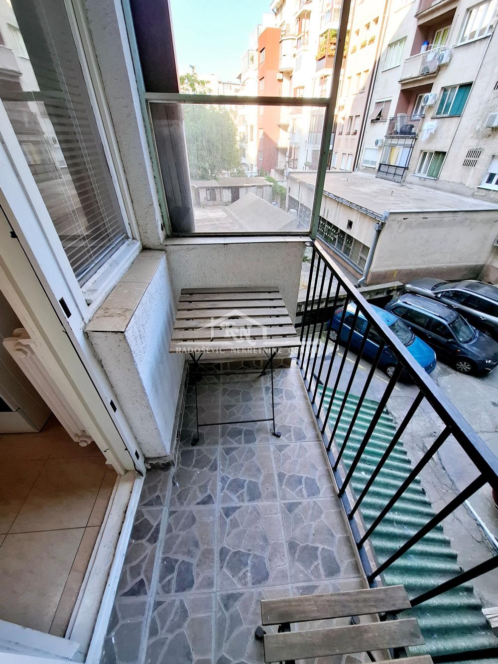 Stan na prodaju u Beogradu, Vračar, jednosoban, 38m2, cena 185000 evra