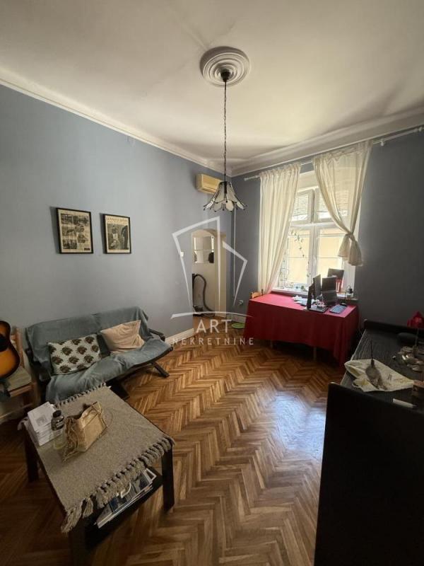 Stan na prodaju u Beogradu, Stari grad, dvoiposoban, 47m2, cena 245000 evra