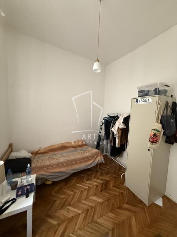 Stan na prodaju u Beogradu, Stari grad, dvoiposoban, 47m2, cena 245000 evra