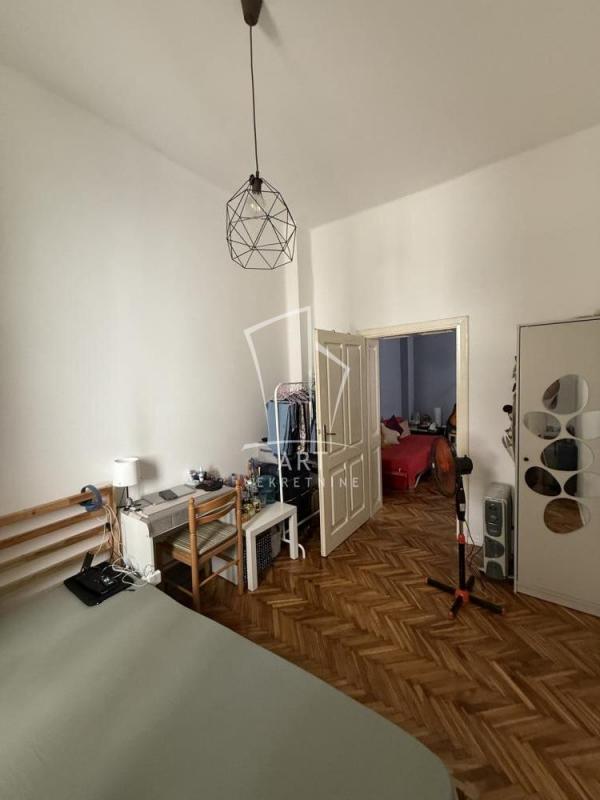 Stan na prodaju u Beogradu, Stari grad, dvoiposoban, 47m2, cena 245000 evra