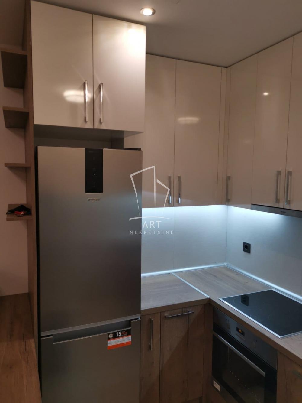 Stan na prodaju u Beogradu, Stari grad, dvosoban, 65m2, cena 1100 evra