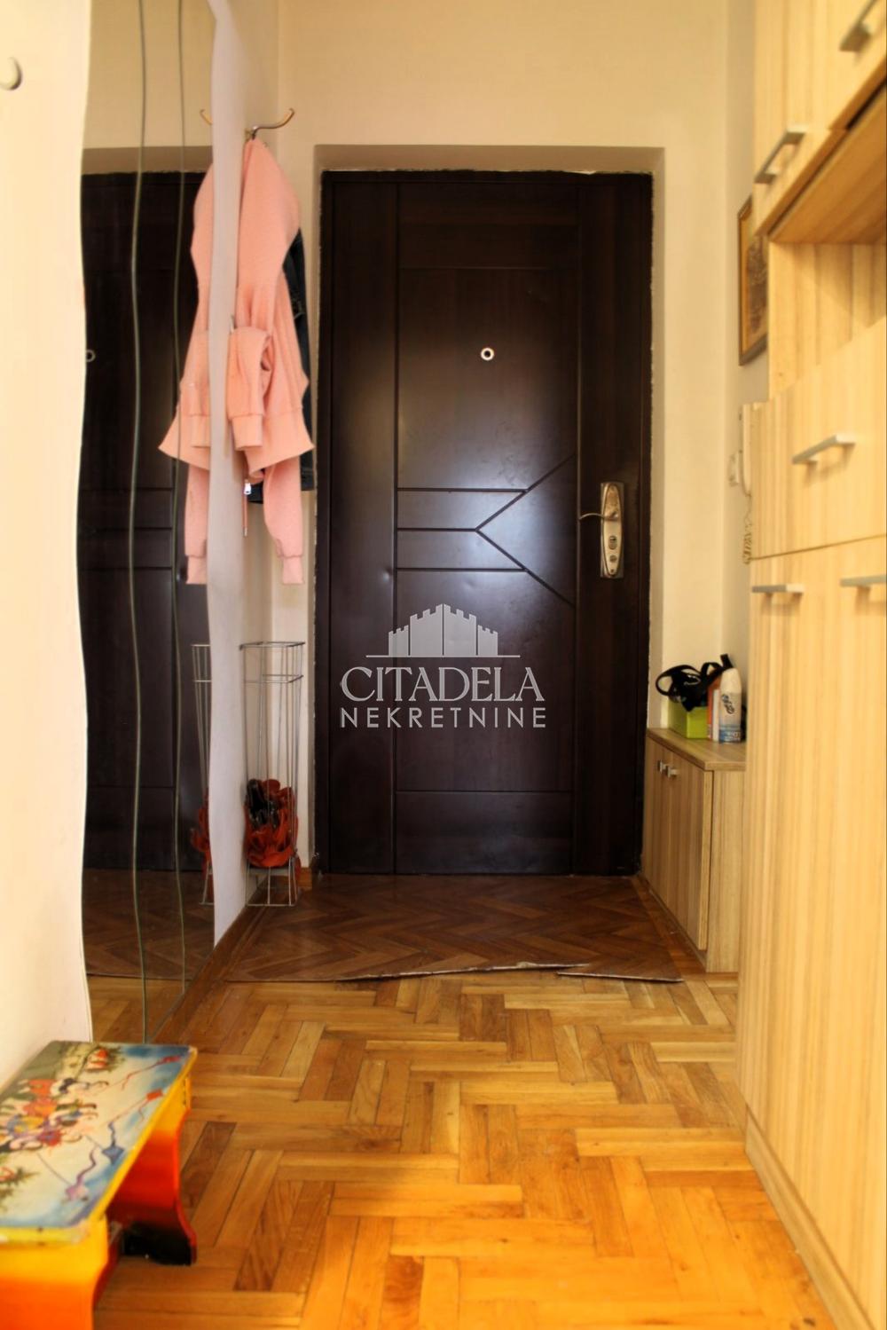 Stan na prodaju u Beogradu, Rakovica, jednoiposoban, 36m2, cena 105000 evra