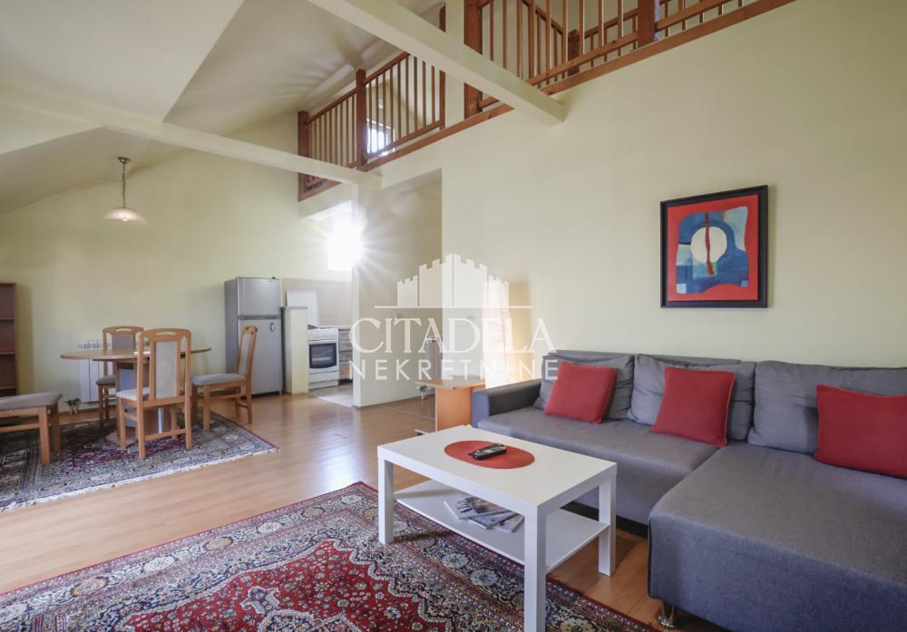Stan na prodaju u Beogradu, Zemun, dvoiposoban, 84m2, cena 164000 evra