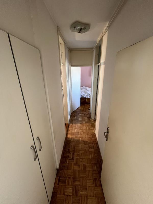 Stan na prodaju u Beogradu, Vračar, troiposoban, 72m2, cena 195500 evra
