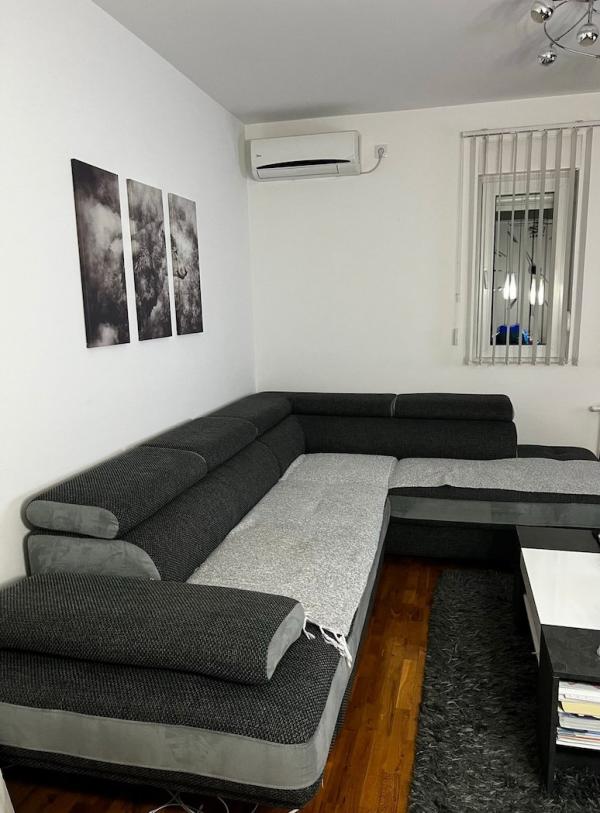 Stan na prodaju u Beogradu, Batajnica, dvosoban, 53m2, cena 110000 evra