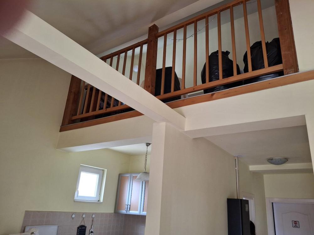 Stan na prodaju u Beogradu, Altina, trosoban, 84m2, cena 164000 evra