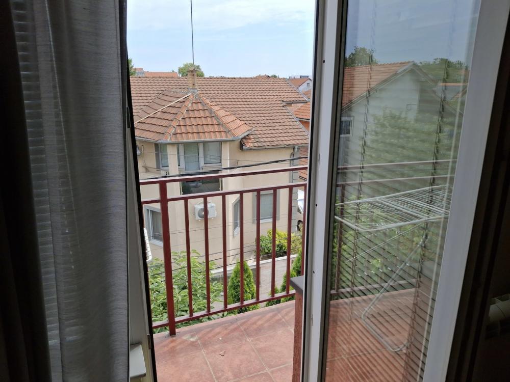 Stan na prodaju u Beogradu, Altina, trosoban, 84m2, cena 164000 evra