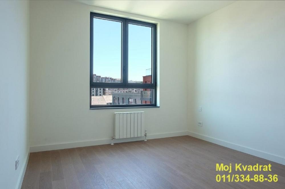 Stan na prodaju u Beogradu, Beograd na vodi, trosoban, 77m2, cena 335000 evra
