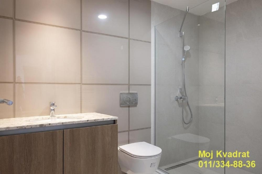 Stan na prodaju u Beogradu, Beograd na vodi, trosoban, 77m2, cena 335000 evra