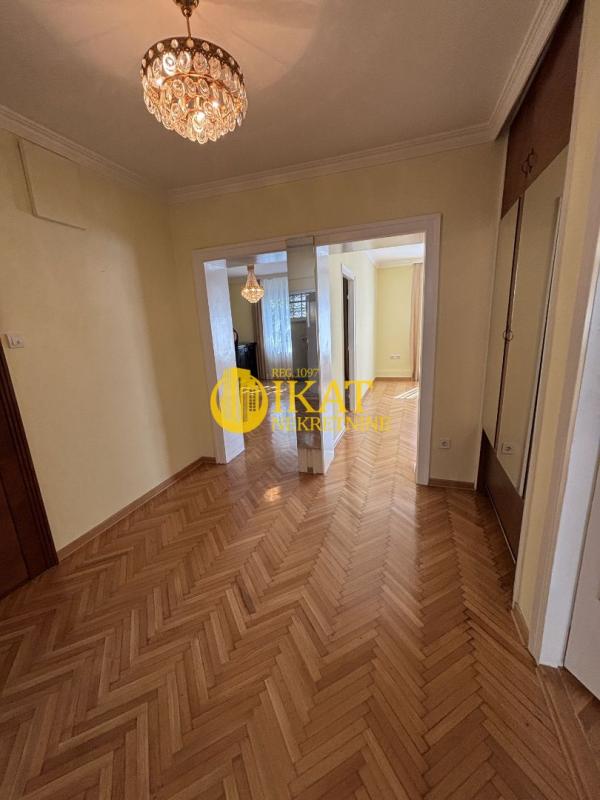 Stan na prodaju u Beogradu, Palilula, trosoban, 82m2, cena 290000 evra