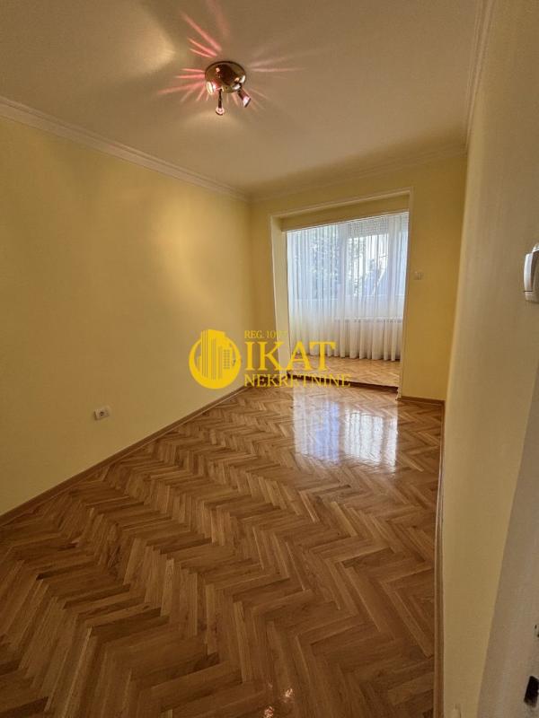 Stan na prodaju u Beogradu, Palilula, trosoban, 82m2, cena 290000 evra