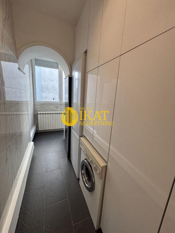 Stan na prodaju u Beogradu, Palilula, trosoban, 82m2, cena 290000 evra