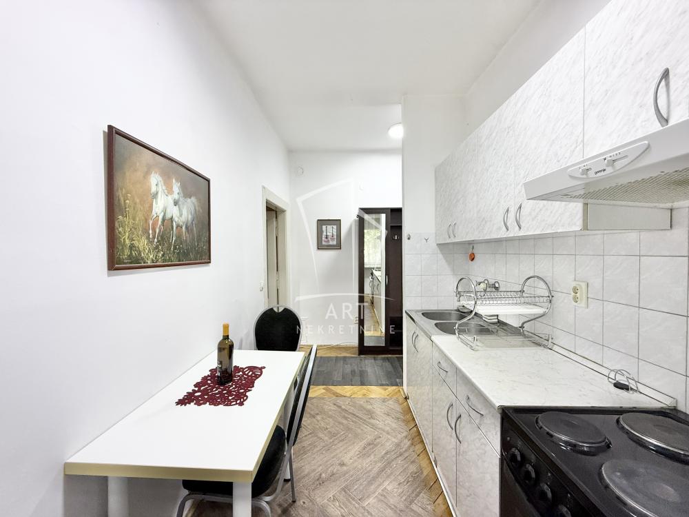 Stan na prodaju u Beogradu, Palilula, dvosoban, 50m2, cena 209000 evra