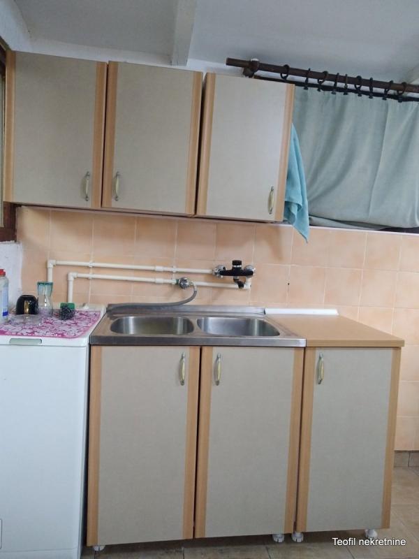 Stan na prodaju u Beogradu, Zemun polje, jednosoban, 25m2, cena 35000 evra