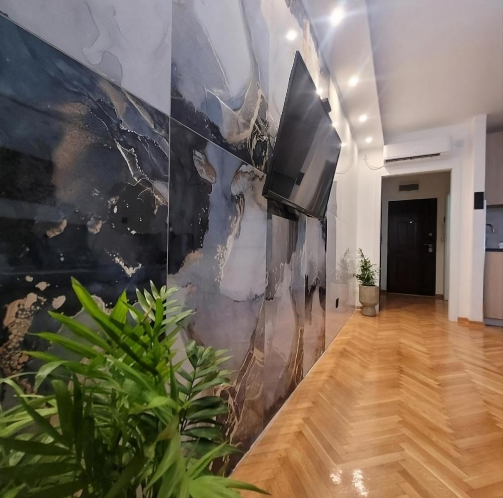 Stan na prodaju u Beogradu, Kalenić pijaca, jednosoban, 22m2, cena 127000 evra