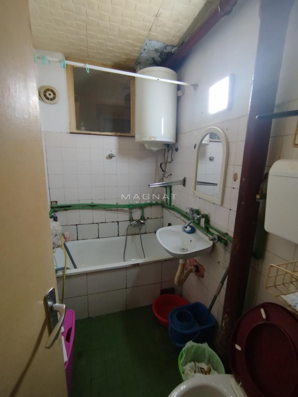 Stan na prodaju u Beogradu, Palilula, dvosoban, 58m2, cena 70000 evra