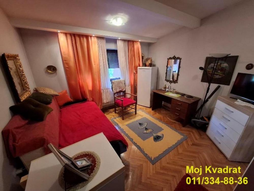 Stan na prodaju u Beogradu, Banovo brdo, 103m2, cena 305000 evra