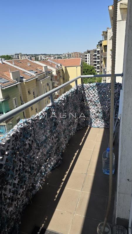 Stan na prodaju u Beogradu, Vračar, jednoiposoban, 43m2, cena 169000 evra
