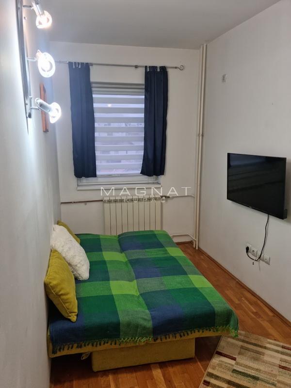 Stan na prodaju u Beogradu, Vračar, jednoiposoban, 43m2, cena 169000 evra