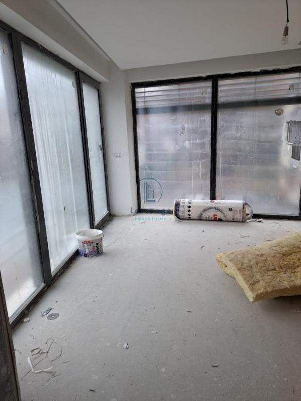 Stan na prodaju u Beogradu, Dedinje, 187m2, cena 586500 evra