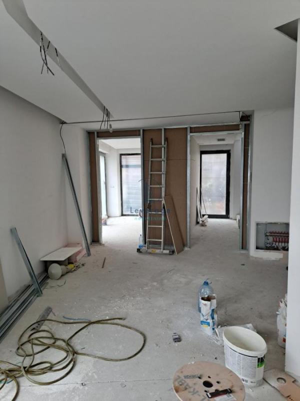 Stan na prodaju u Beogradu, Dedinje, 187m2, cena 586500 evra
