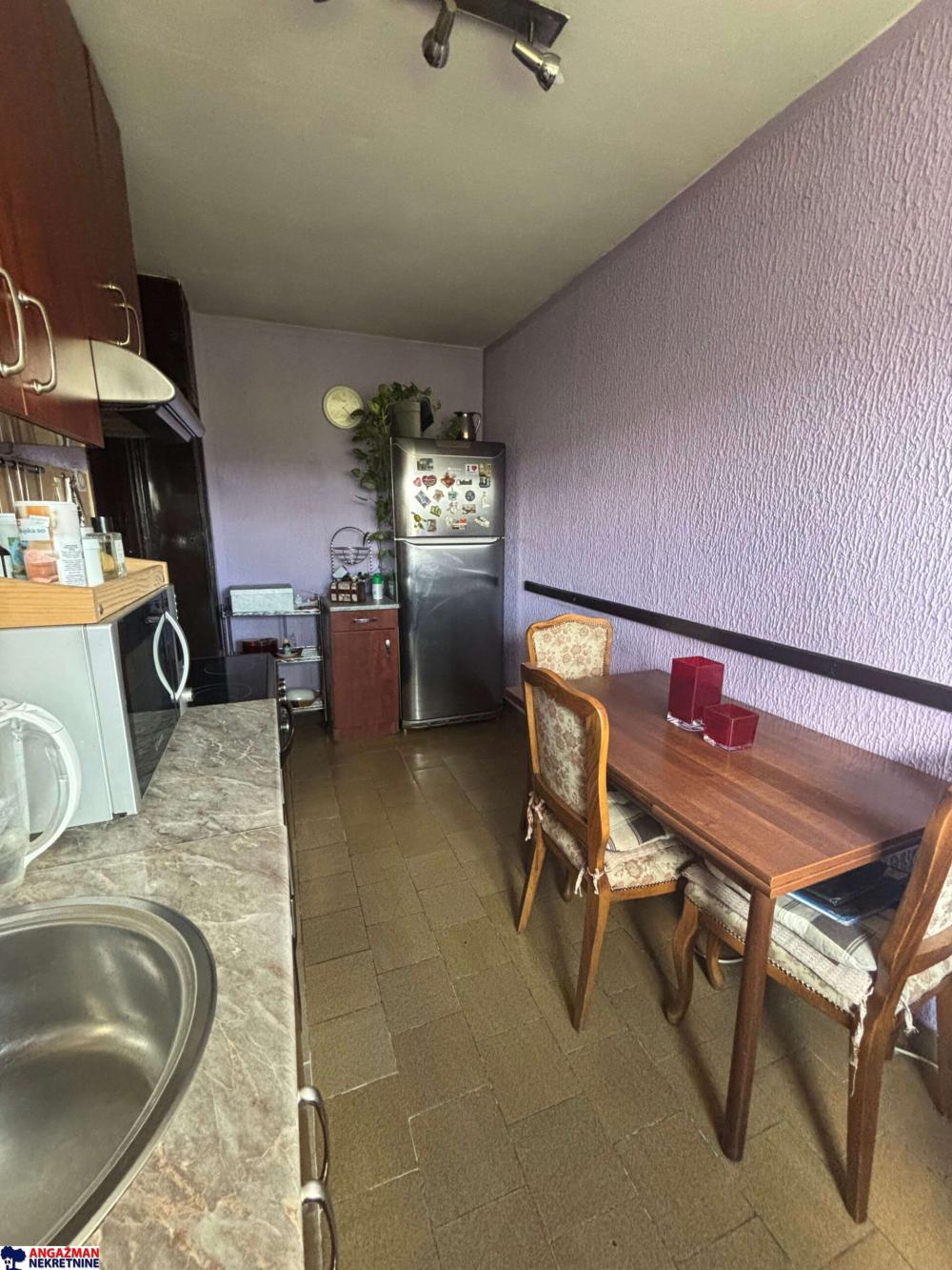 Stan na prodaju u Beogradu, Voždovac, dvosoban, 47m2, cena 157400 evra