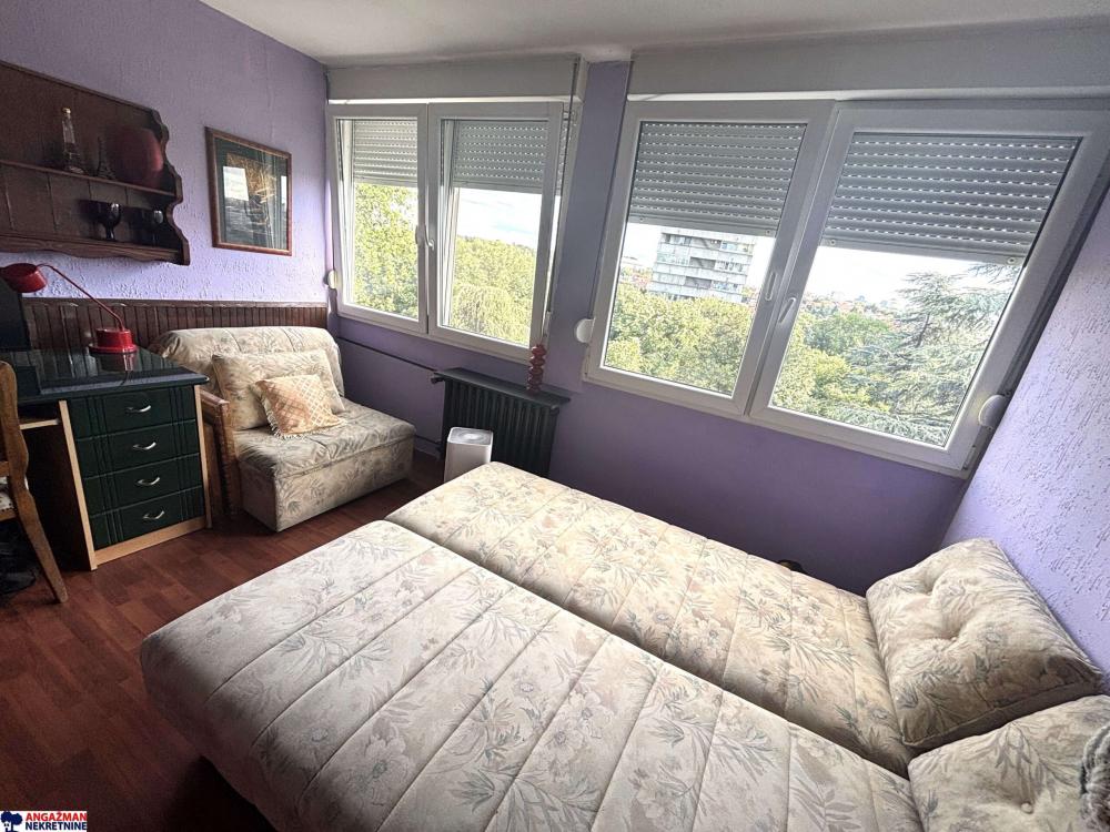Stan na prodaju u Beogradu, Voždovac, dvosoban, 47m2, cena 157400 evra