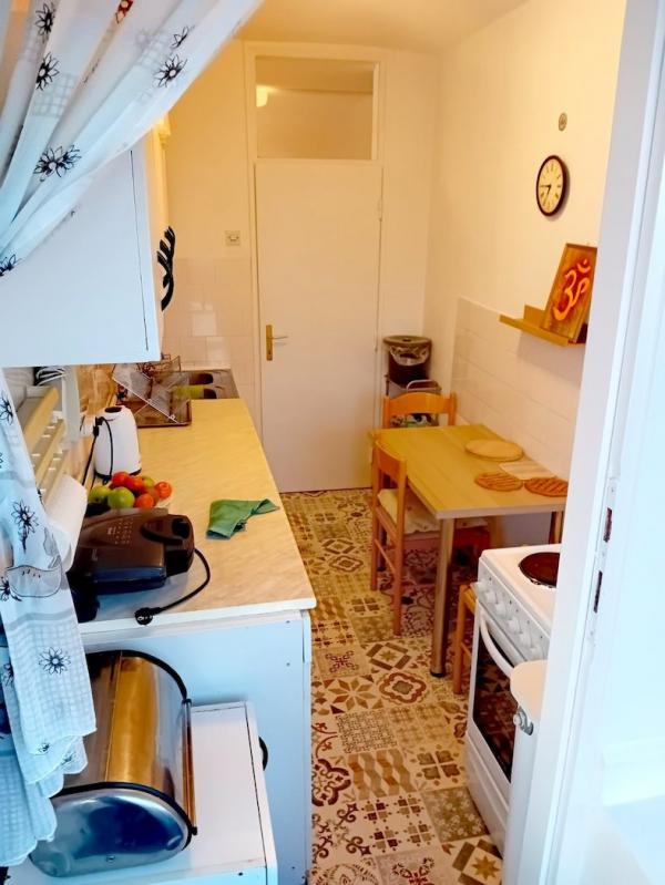 Stan na prodaju u Beogradu, Novi Beograd blok 21 (10. gimnazija), dvosoban, 43m2, cena 185000 evra