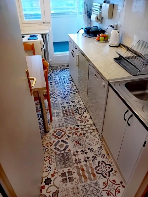 Stan na prodaju u Beogradu, Novi Beograd blok 21 (10. gimnazija), dvosoban, 43m2, cena 185000 evra
