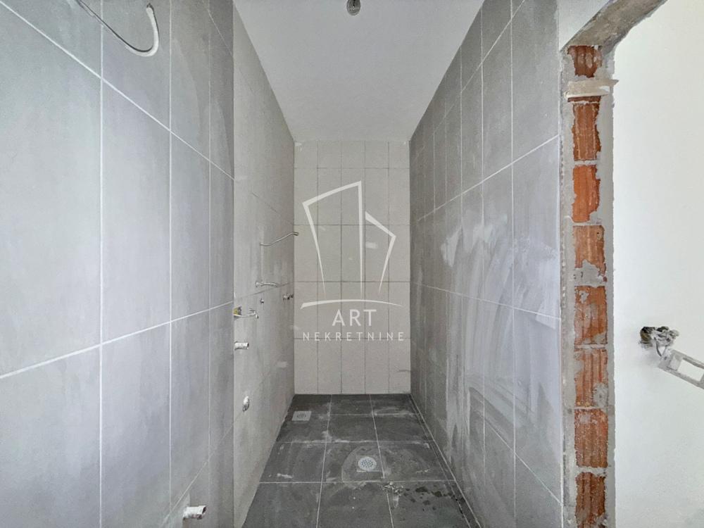 Stan na prodaju u Beogradu, Mirijevo, cetvorosoban, 50m2, cena 121000 evra