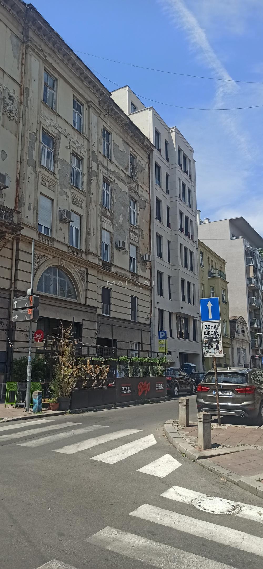 Stan na prodaju u Beogradu, Knez Mihailova, cetvorosoban, 153m2, cena 1141000 evra