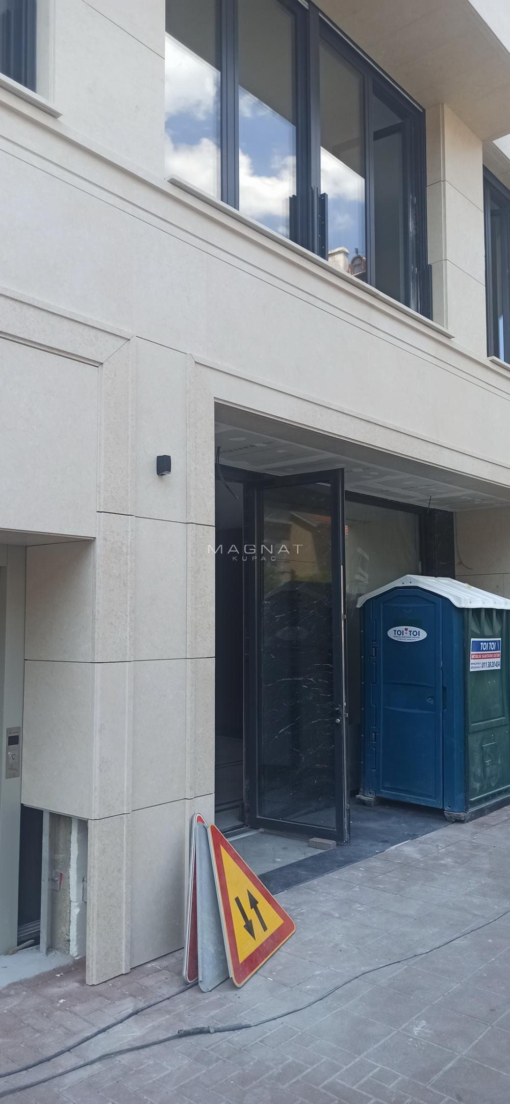 Stan na prodaju u Beogradu, Knez Mihailova, cetvorosoban, 153m2, cena 1141000 evra